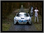 BMW Vision ConnectedDrive, BMW i8